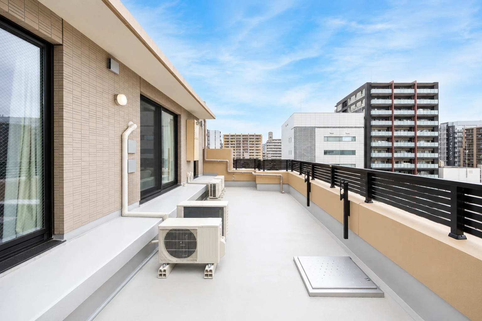 Type C · 3-Bedroom Suite: rooftop terrace city view