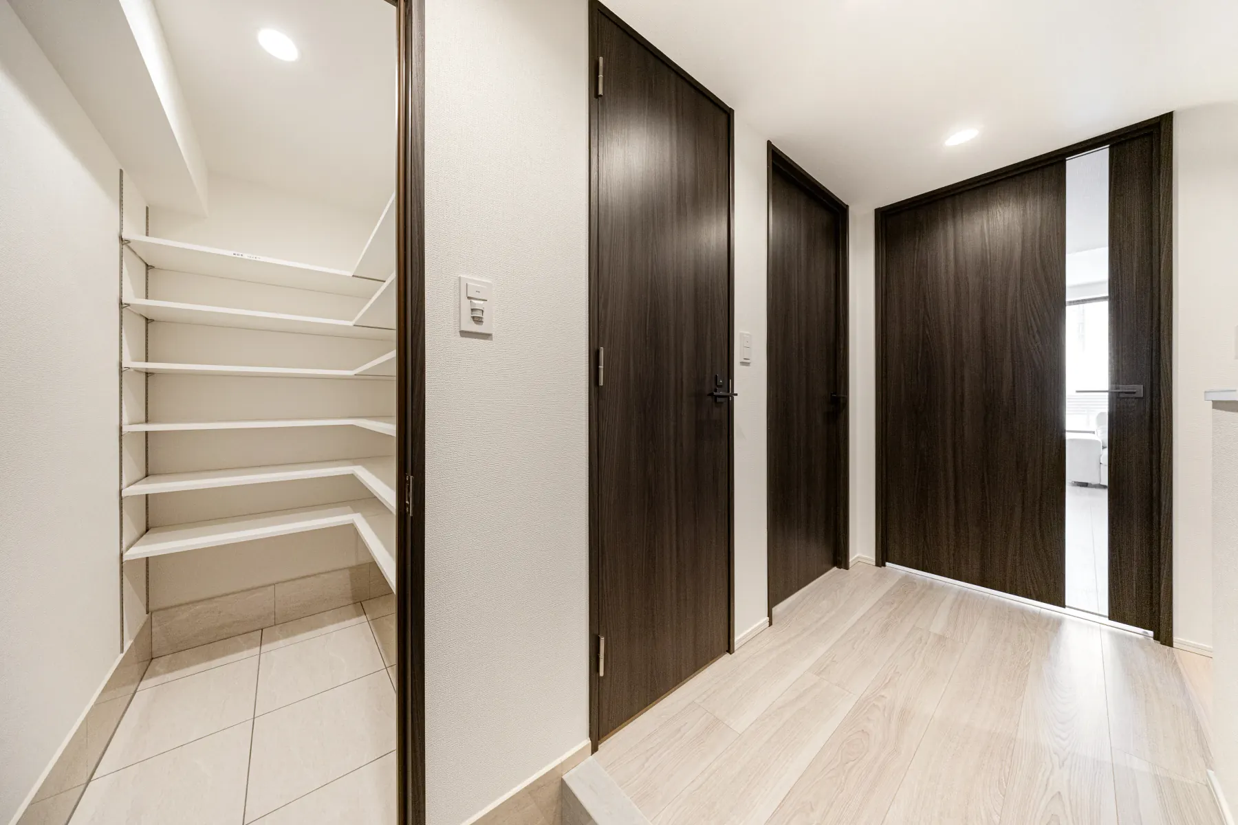 Type C · 3-Bedroom Suite: entrance hallway shoe storage